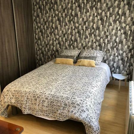 Appartement Place Stanislas Nancy Exteriör bild
